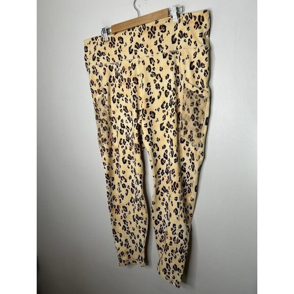 Fabletics Leggings PowerHold High-Waisted Animal Print Cheetah Brown Size 3X NWT - Picture 4 of 10